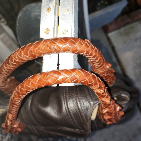 LEATHER HOBO TYPE BAG BY LUSH - Picture 2 of 6